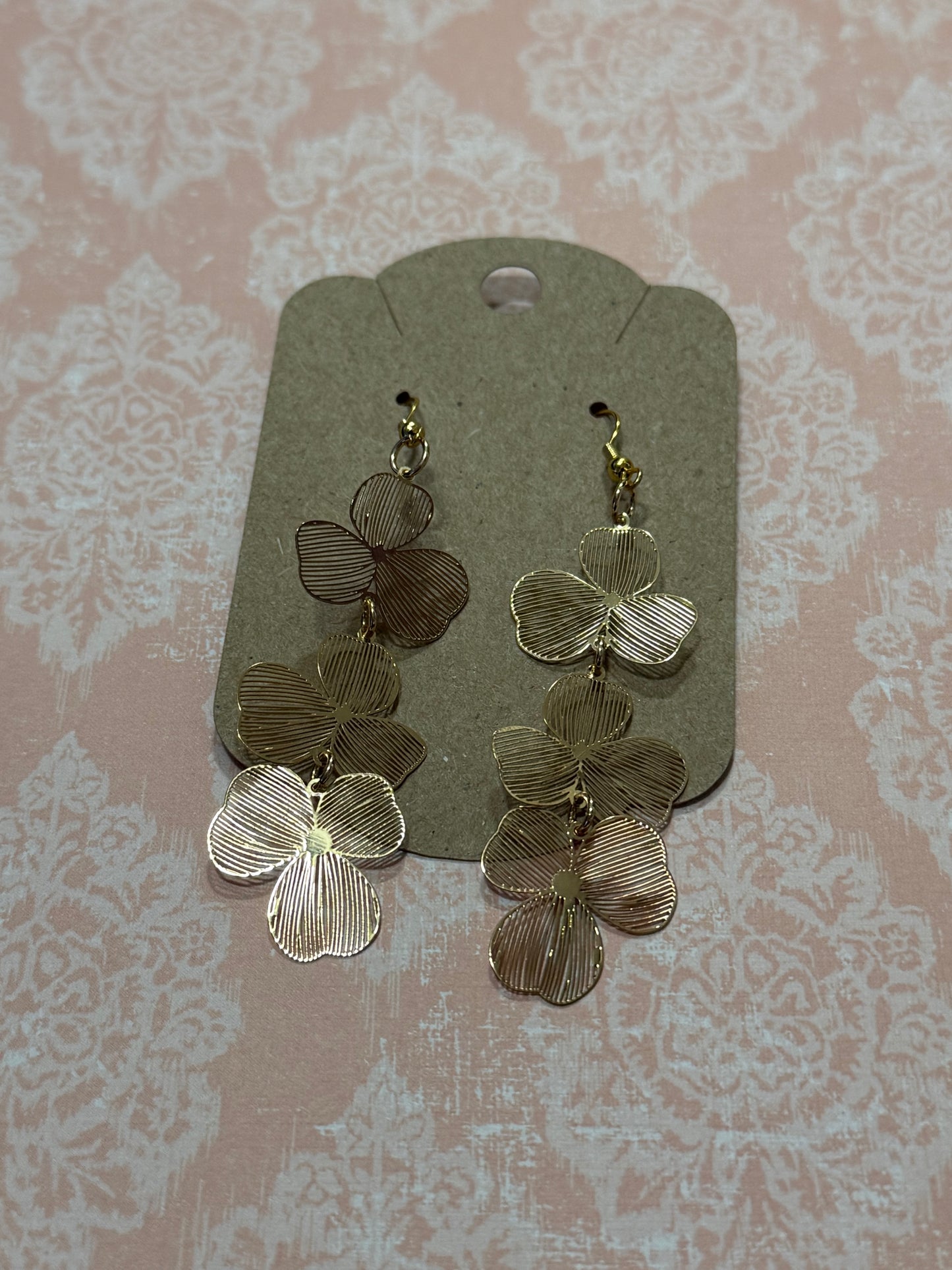 Flower Metal earrings