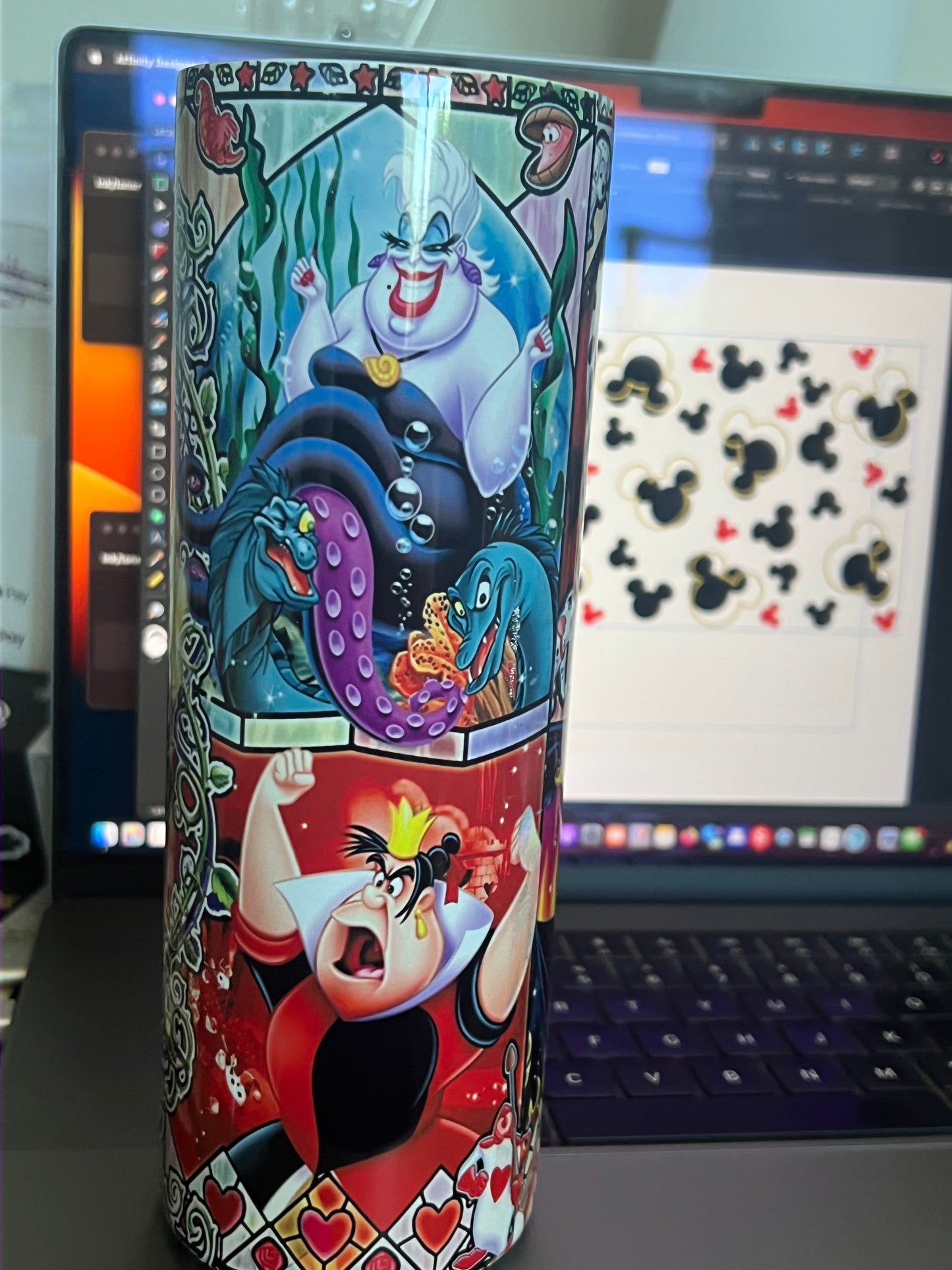 Villain tumbler