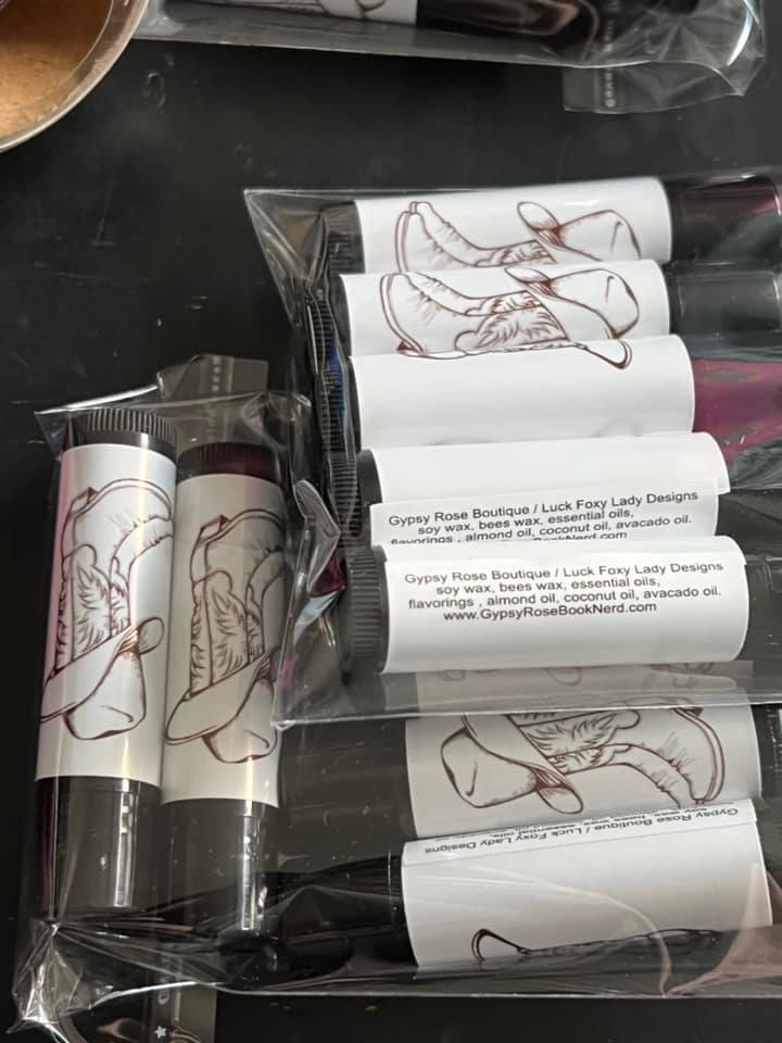 custom lip balms, natural lip balms, with your custom label