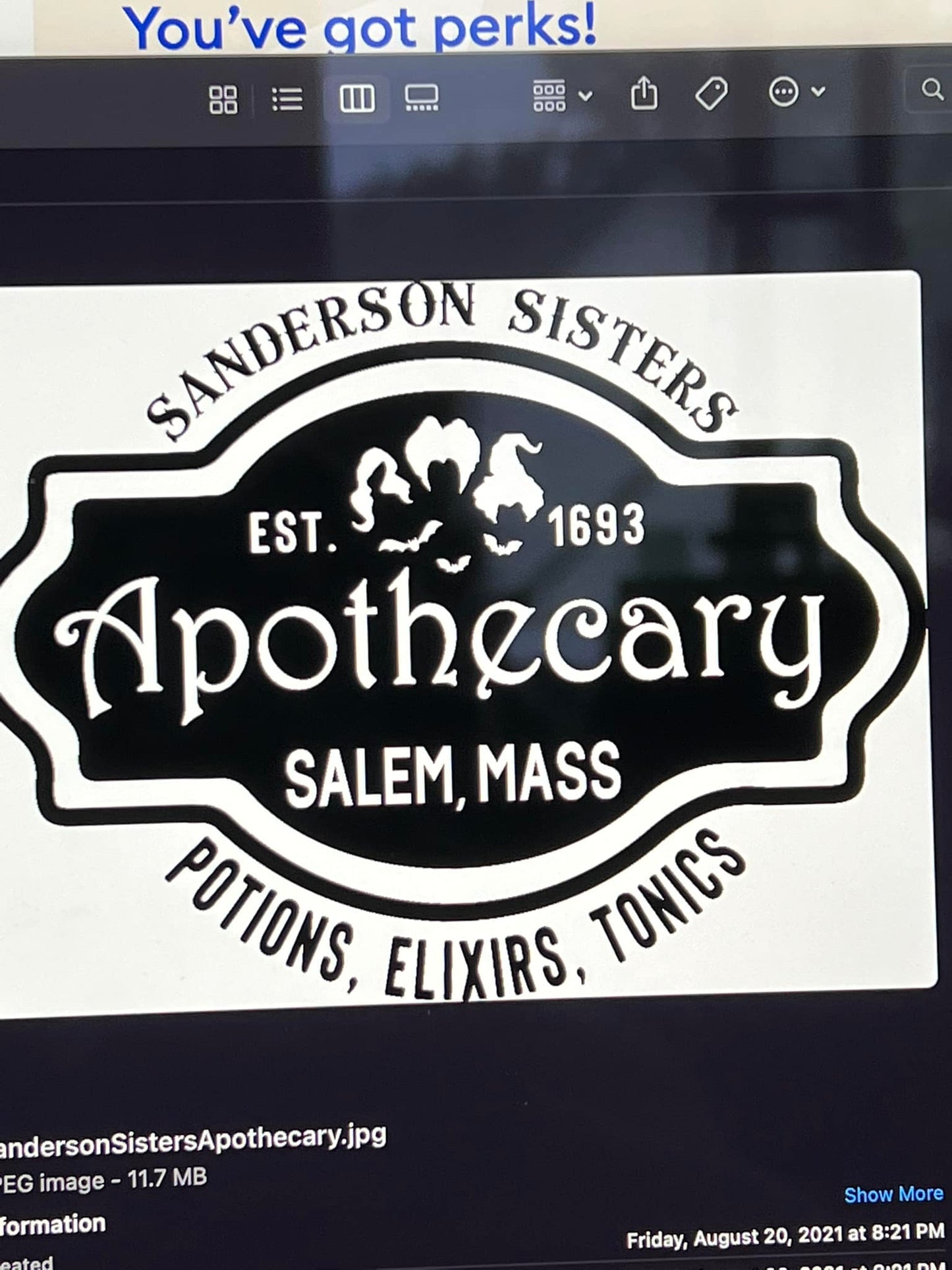 hocus pocus Sanderson sweater