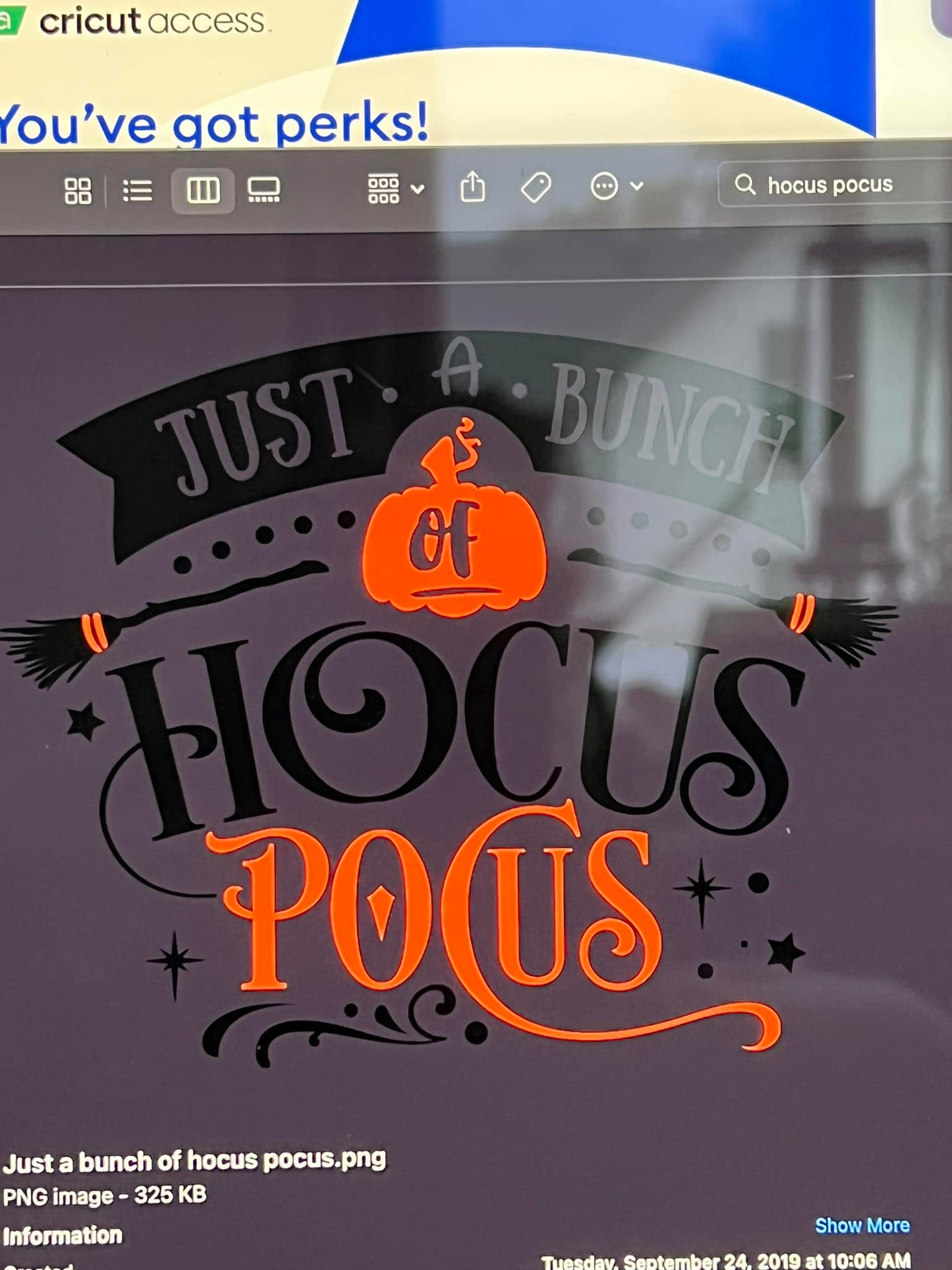 hocus pocus Sanderson sweater