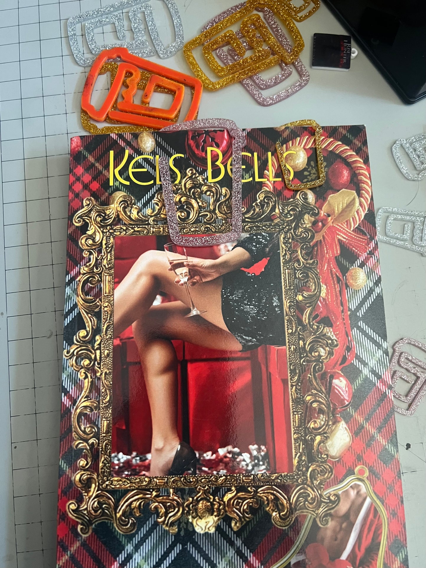 Acrylic coffee cup paper clip bookmark