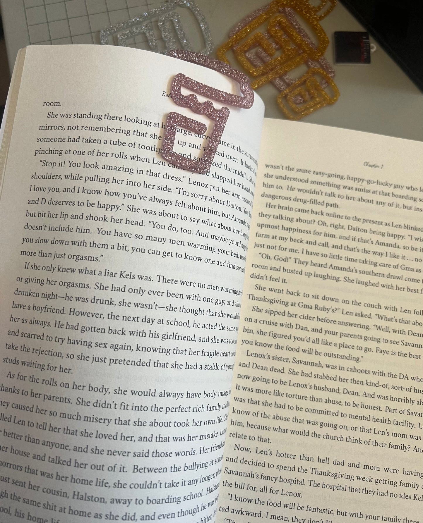 Acrylic coffee cup paper clip bookmark